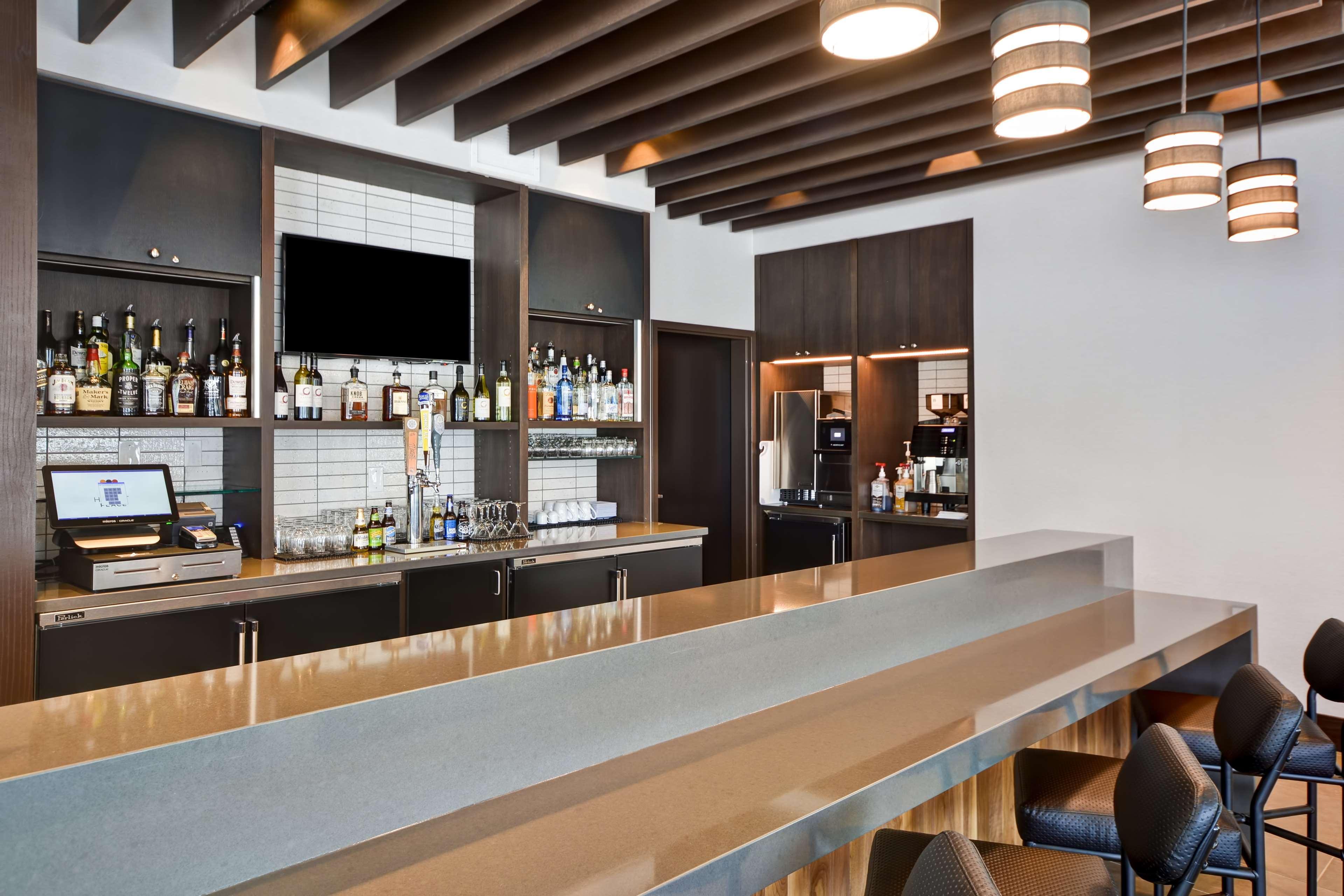 Hyatt Place Фресно Экстерьер фото